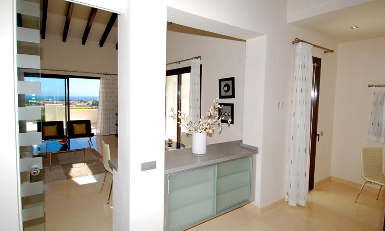 Apartamentos de lujo en venta en la zona de Marbella – Benahavís 3
