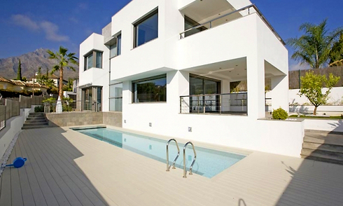 Nueva villa en venta en la Milla de Oro en Marbella 