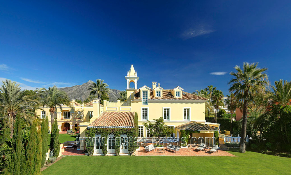 Villa - palacete de estilo clásico a la venta en Nueva Andalucía, Marbella 22636