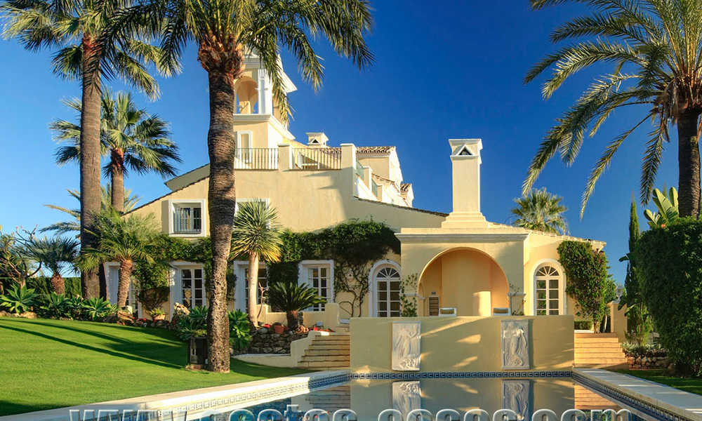 Villa - palacete de estilo clásico a la venta en Nueva Andalucía, Marbella 22655