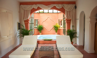 Villa - palacete de estilo clásico a la venta en Nueva Andalucía, Marbella 22657 