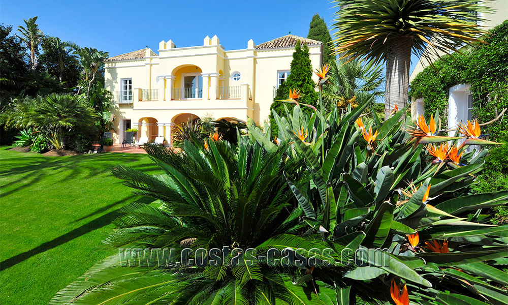 Villa - palacete de estilo clásico a la venta en Nueva Andalucía, Marbella 22665