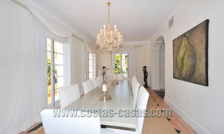 Villa - palacete de estilo clásico a la venta en Nueva Andalucía, Marbella 22677 