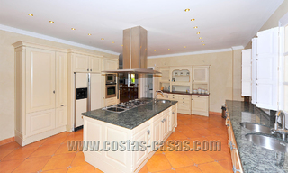 Villa - palacete de estilo clásico a la venta en Nueva Andalucía, Marbella 22678 