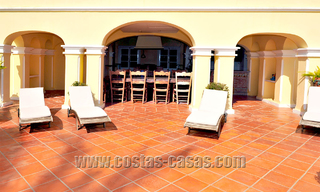 Villa - palacete de estilo clásico a la venta en Nueva Andalucía, Marbella 22701 