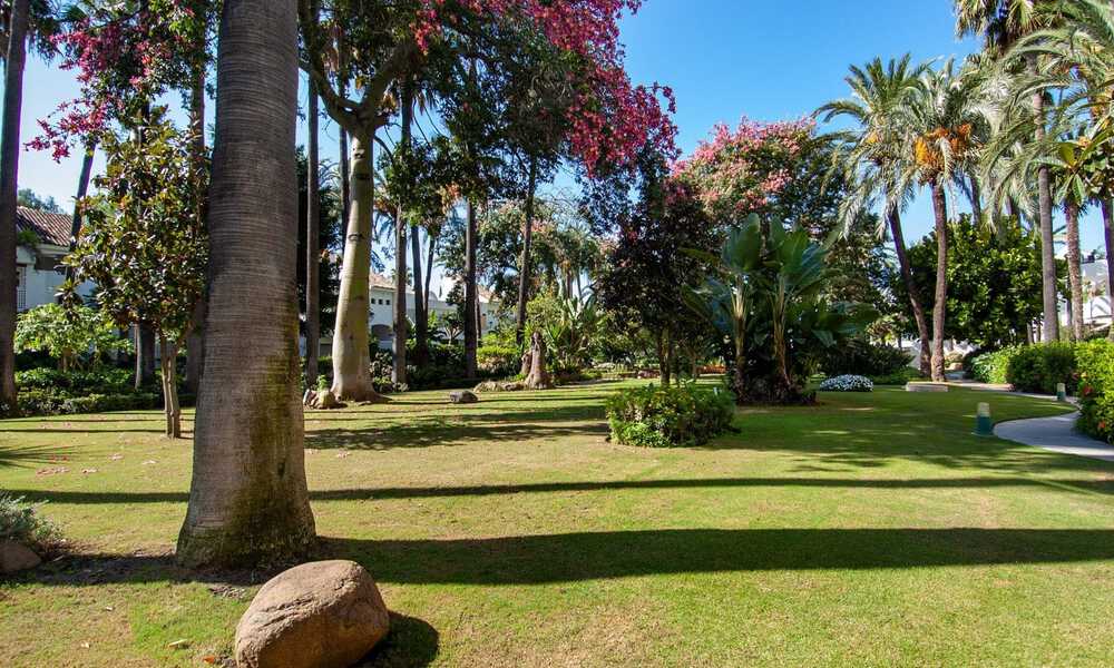 En venta en Puerto Banús, Marbella: Apartamento cerca de marina y la playa 29824