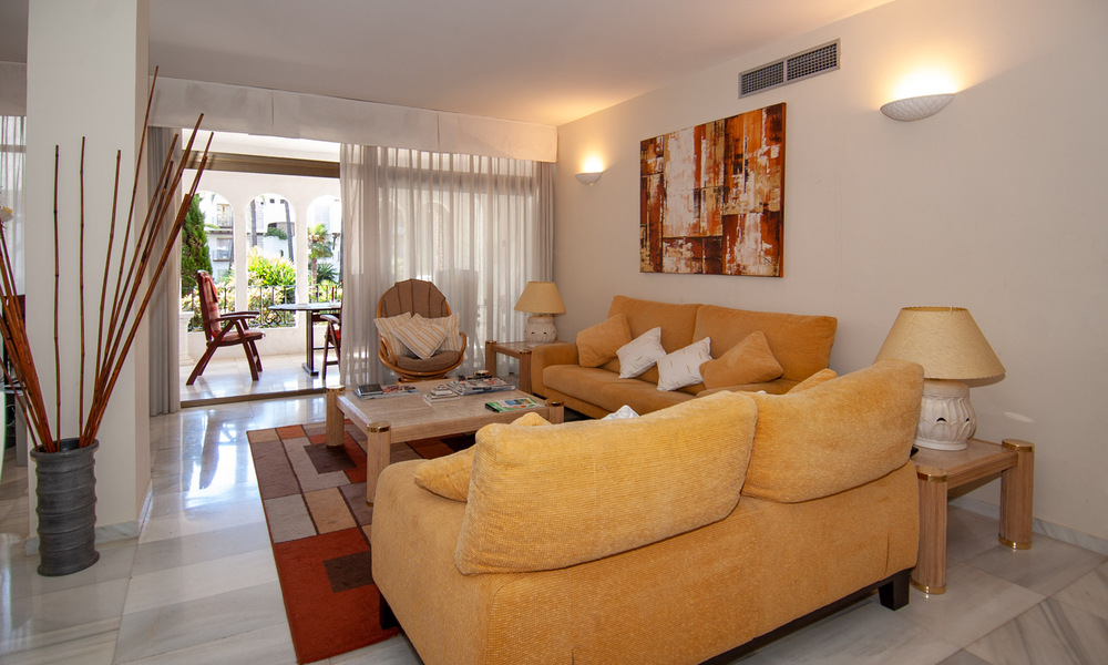 En venta en Puerto Banús, Marbella: Apartamento cerca de marina y la playa 29837