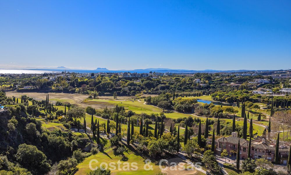 A la Venta Apartamentos modernos en Complejo de Golf en el triángulo de Marbella - Benahavis 805590