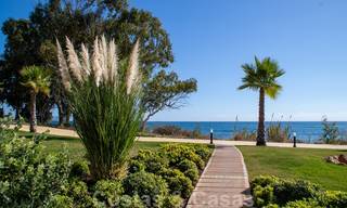 En Venta: Nuevos Apartmentos en primera linea de playa, Nueva Milla de Oro, Marbella - Estepona 25469 