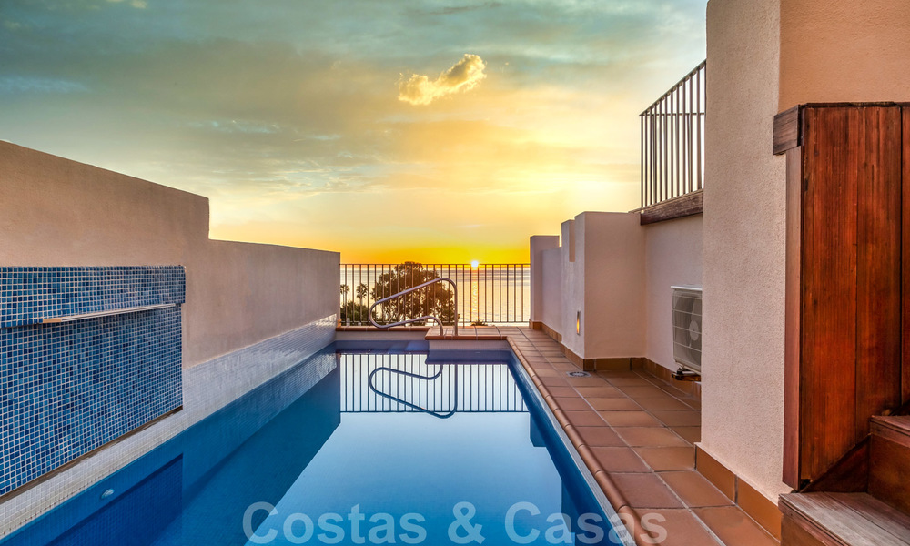 En Venta: Nuevos Apartmentos en primera linea de playa, Nueva Milla de Oro, Marbella - Estepona 25475