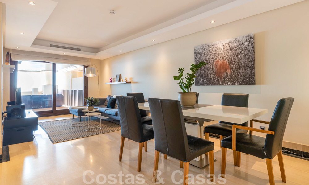 En Venta: Nuevos Apartmentos en primera linea de playa, Nueva Milla de Oro, Marbella - Estepona 25478