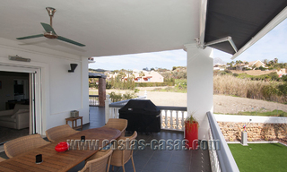 Villa moderna espaciosa, totalmente renovada en venta en Nueva Andalucía, Marbella 30124 