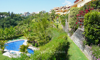 Apartamentos y aticos en venta - Milla de Oro - Marbella con vistas al mar 30003 