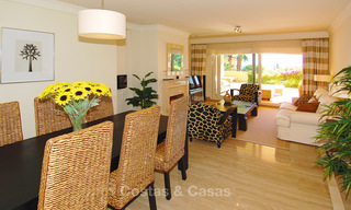 Apartamentos y aticos en venta - Milla de Oro - Marbella con vistas al mar 30015 