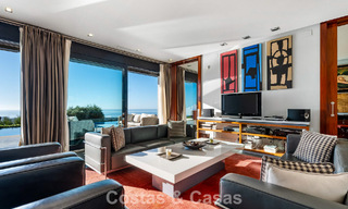 Villa moderna lista para entrar a vivir en venta con impresionantes vistas al mar, al este del centro de Marbella 787824 
