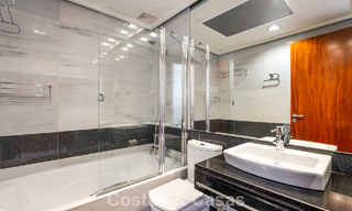 Villa moderna lista para entrar a vivir en venta con impresionantes vistas al mar, al este del centro de Marbella 787839 