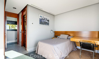 Villa moderna lista para entrar a vivir en venta con impresionantes vistas al mar, al este del centro de Marbella 787840 