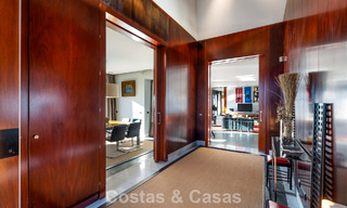 Villa moderna lista para entrar a vivir en venta con impresionantes vistas al mar, al este del centro de Marbella 787856 