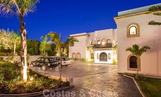 Impresionante villa de lujo contemporáneo con apartamento de invitados en venta en el Valle del Golf de Nueva Andalucía, Marbella 22609 