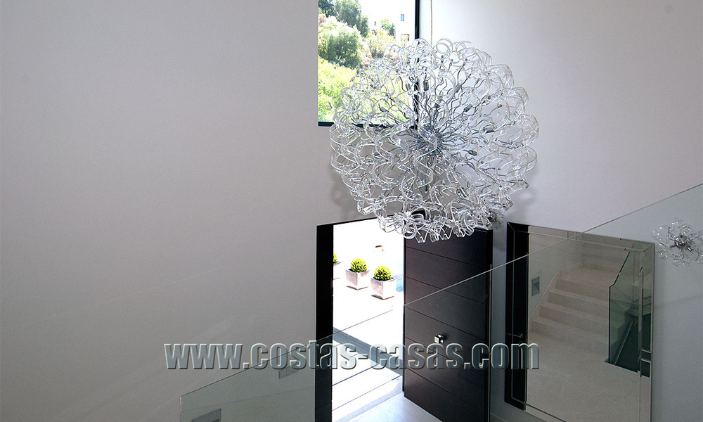 En venta: Villa moderna de lujo en Benahavís - Marbella 29718