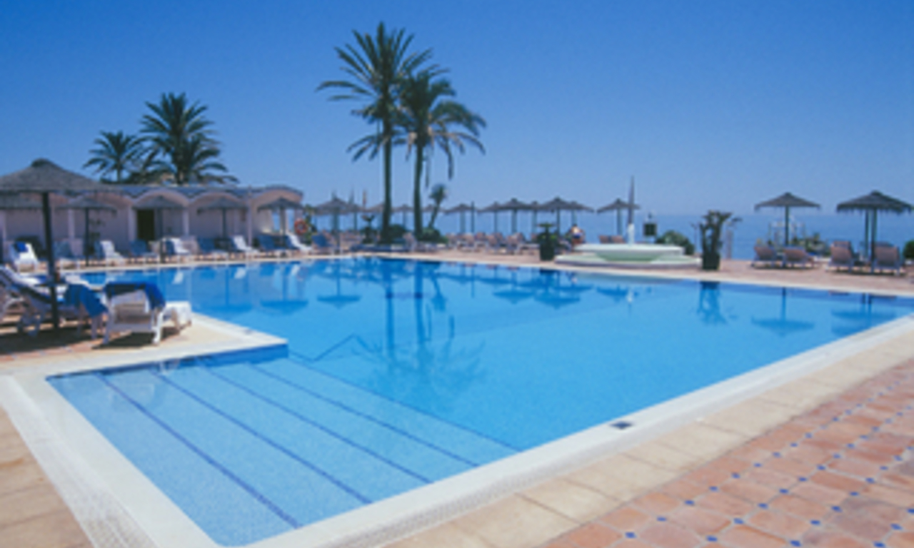 Villa en venta, cerca de la playa, Los Monteros, Marbella 19