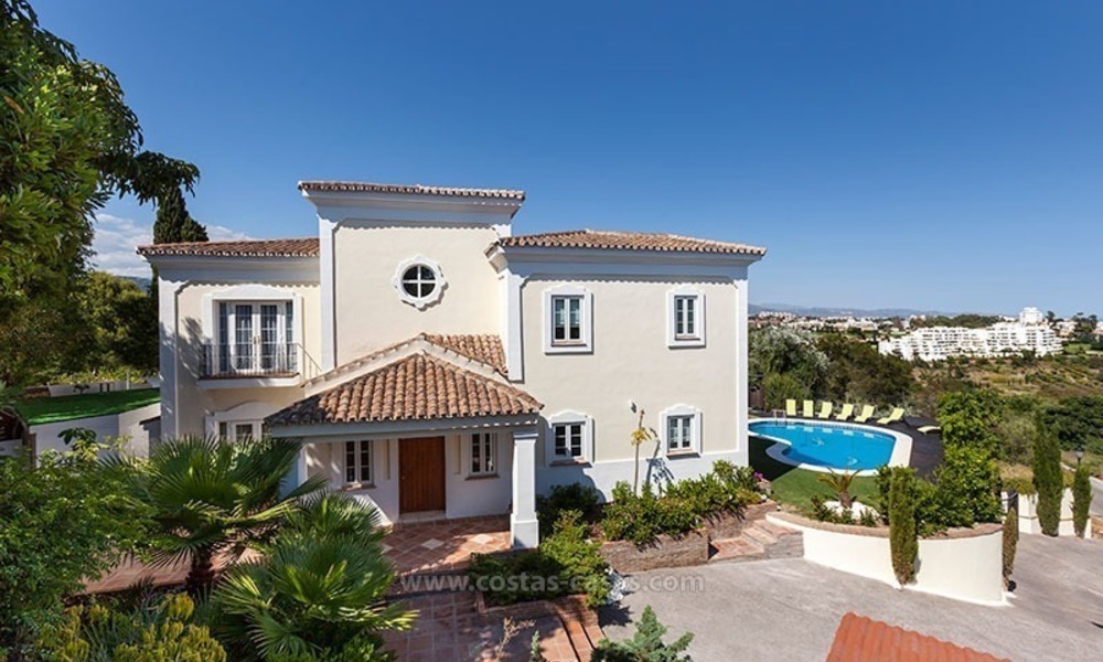 En venta: Villa de lujo en primera línea de golf en Marbella 2156