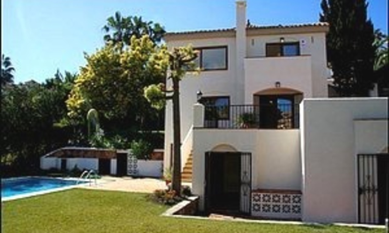 Villa en venta – Nueva Andalucía – Marbella 2