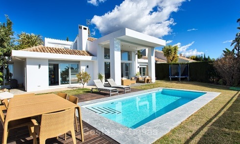 En Venta: Villa moderna en el Valle del Golf, Nueva Andalucía, Marbella 1999
