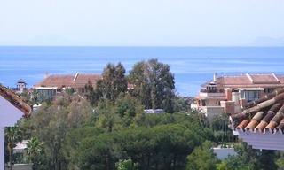 Ático apartamento del lado de la playa en venta en Puerto Banús – Marbella 1