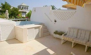 Atico apartamento en venta, complejo a pie de playa, Nueva Milla de Oro, Marbella - Estepona 2
