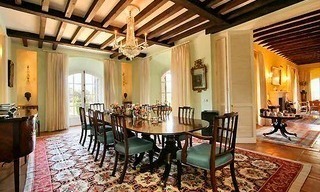 Villa mansión en venta en primera línea del Golf Valderrama, Sotogrande 15