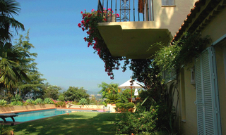 Villa con 2 casa de invitados en venta – Marbella – Benahavis 1