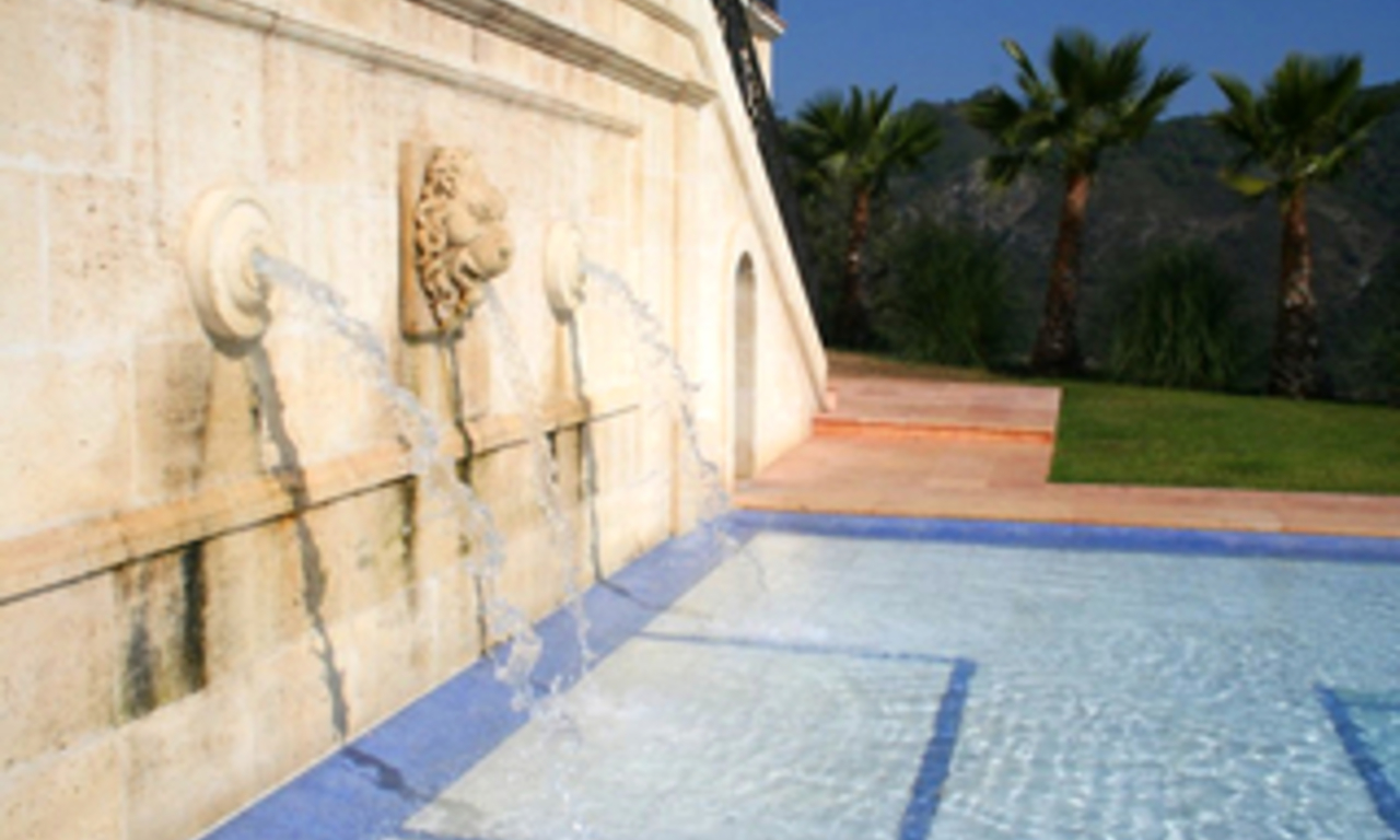 Villa en venta situada en un campo de golf, Marbella – Benahavis 19
