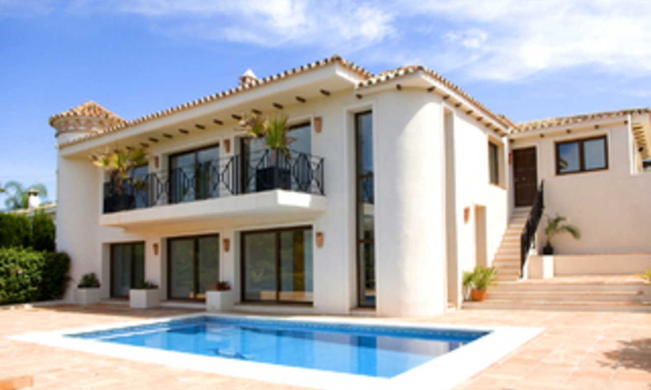 Villa en primera linea de golf, Marbella - Costa del Sol 0