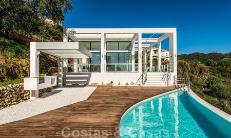 En Venta: Villa en el Country Club en Marbella - Benahavis con vistas al mar 25951