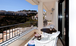 En venta: Apartamento de lujo en Marbella con vistas al mar espectacular 27365 
