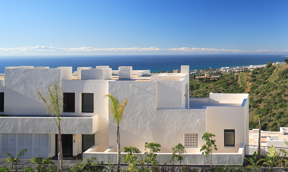 En venta: Apartamento de lujo en Marbella con vistas al mar espectacular 27398