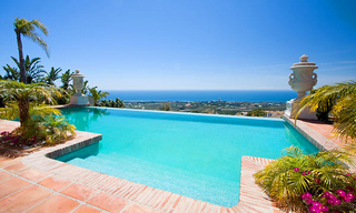 Villa de lujo recién construida en venta en Marbella Este. 0