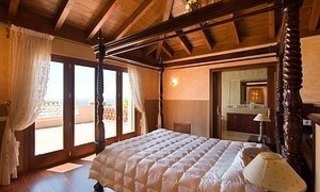 Villa de lujo recién construida en venta en Marbella Este. 7