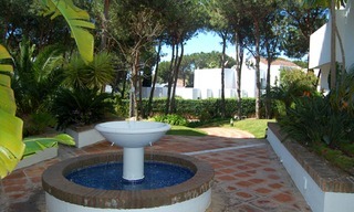 Apartamento cerca de la playa en venta, 2nda línea de playa, Puerto Banús – Marbella 5
