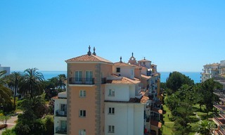 Apartamento cerca de la playa en venta, 2nda línea de playa, Puerto Banús – Marbella 0