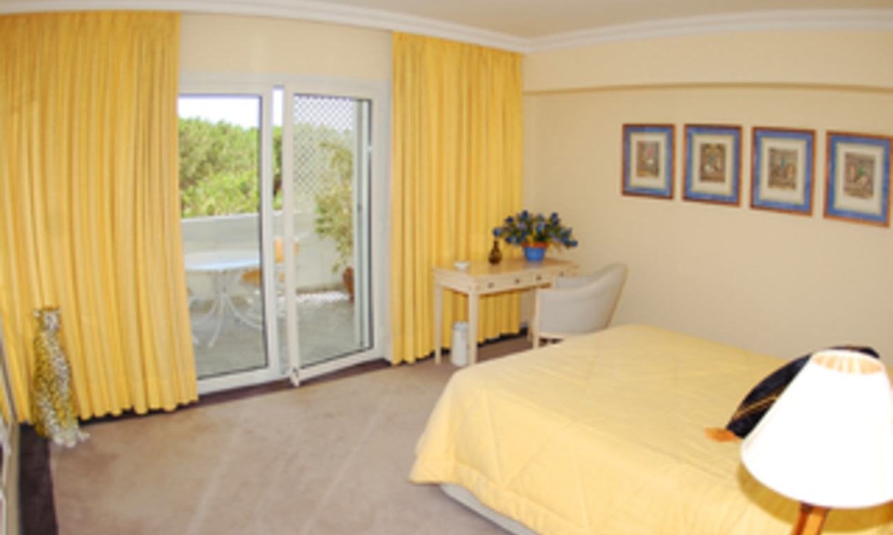 Apartamento doble en venta en Playas del Duque – Cerca de la playa Puerto de Puerto Banús – Marbella 12