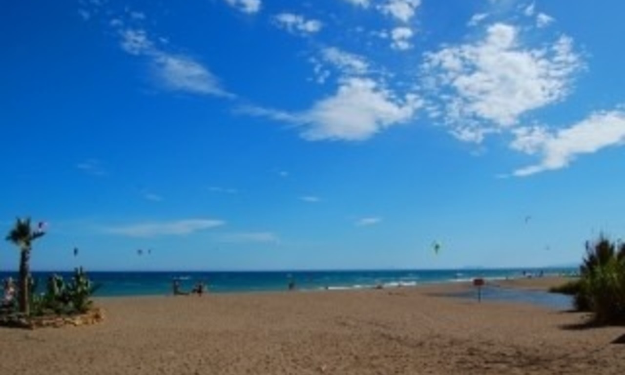 Ático al lado de la playa en venta, Nueva Milla de Oro, Marbella – Estepona. 24