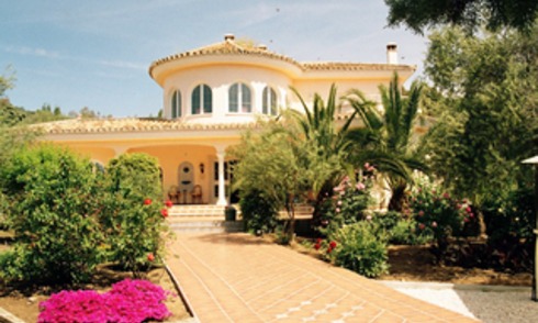 Villa / Cortijo en venta cerca de Ronda Costa del Sol, Andalucía 