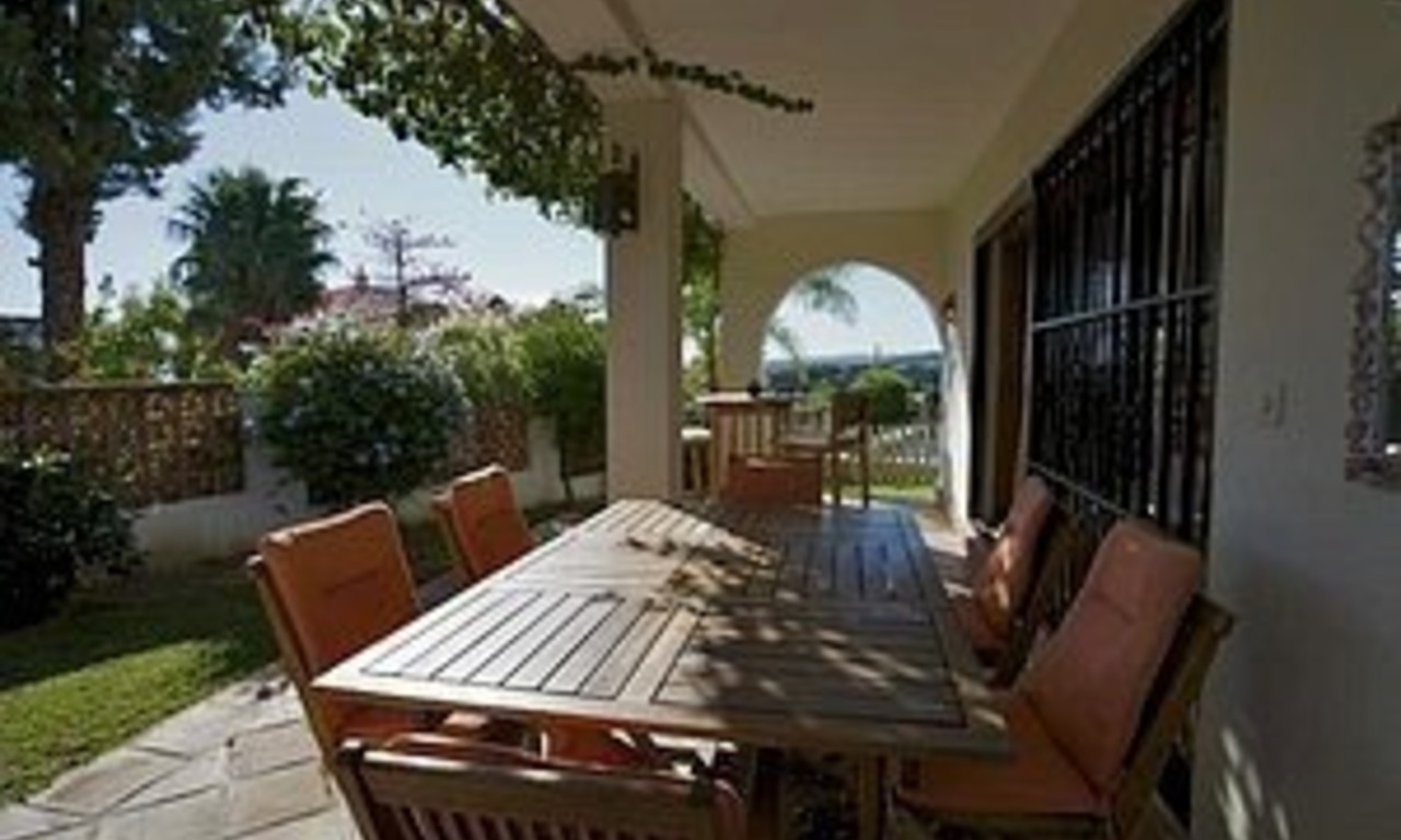 Oferta: Villa en venta en Estepona 5
