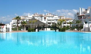 Apartamento en venta en primera línea de playa – complejo en primera línea de playa con paseo, San Pedro – Marbella 15