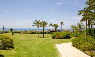 Apartamento en venta en complejo de primera línea de playa en Elvira - Marbella 2