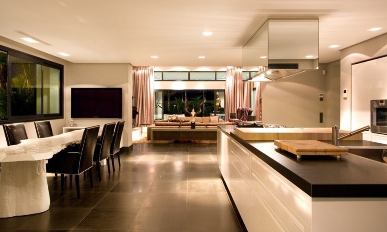 Marbella villa moderna en venta en Los Monteros cerca de la Playa en Marbella Este 15