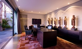 Marbella villa moderna en venta en Los Monteros cerca de la Playa en Marbella Este 19