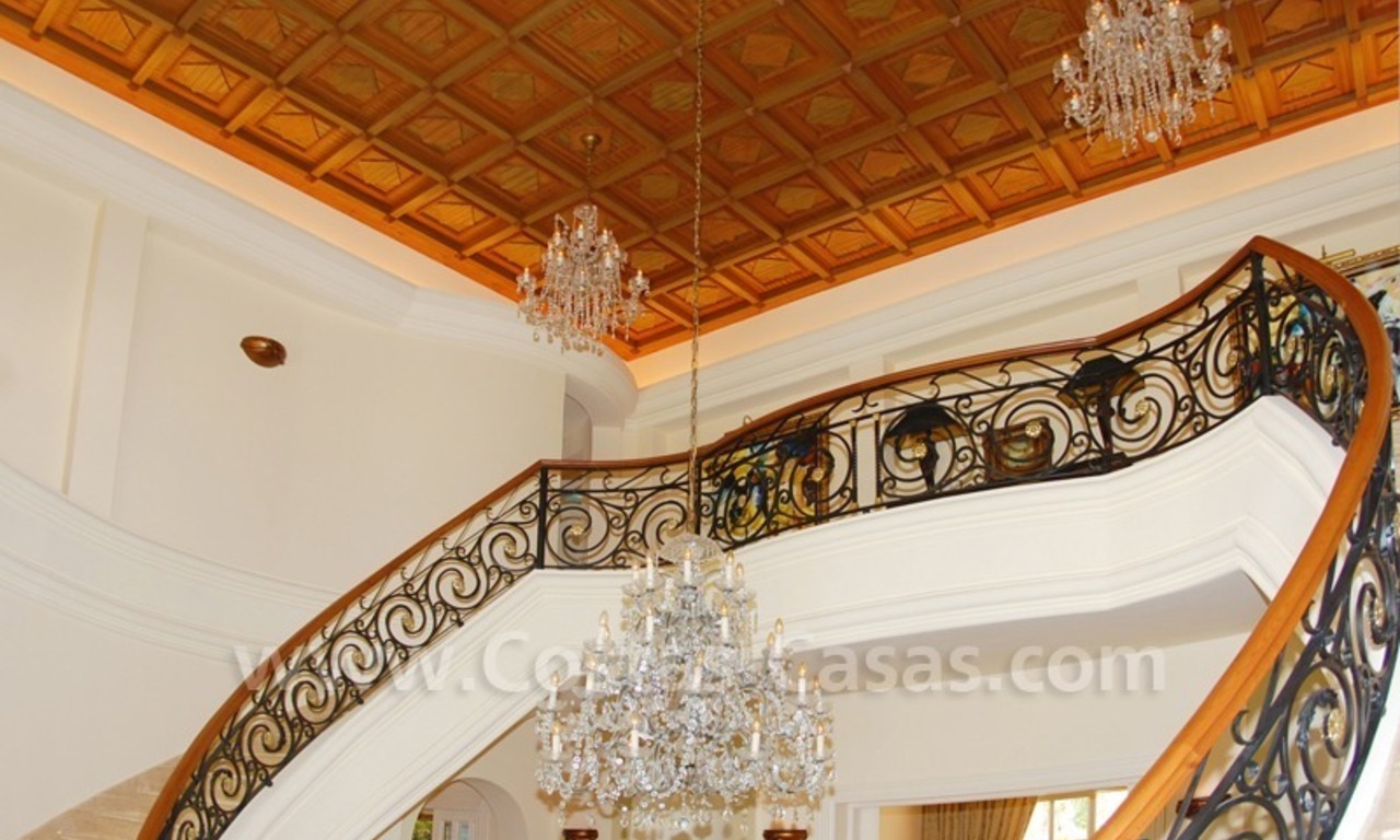 Villa muy exclusiva en venta en “La Milla de Oro” - Sierra Blanca - Marbella. 7